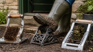 five factors for boot scraper selection
