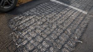 gravel grid stabilizers for traffic
